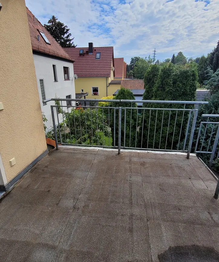 Vorher: Balkon ohne Sichtschutz
